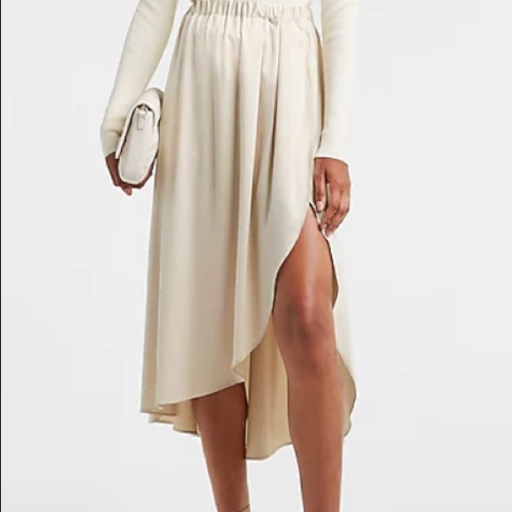 Express High Waisted Satin Midi Skirt in Sandshell size small
